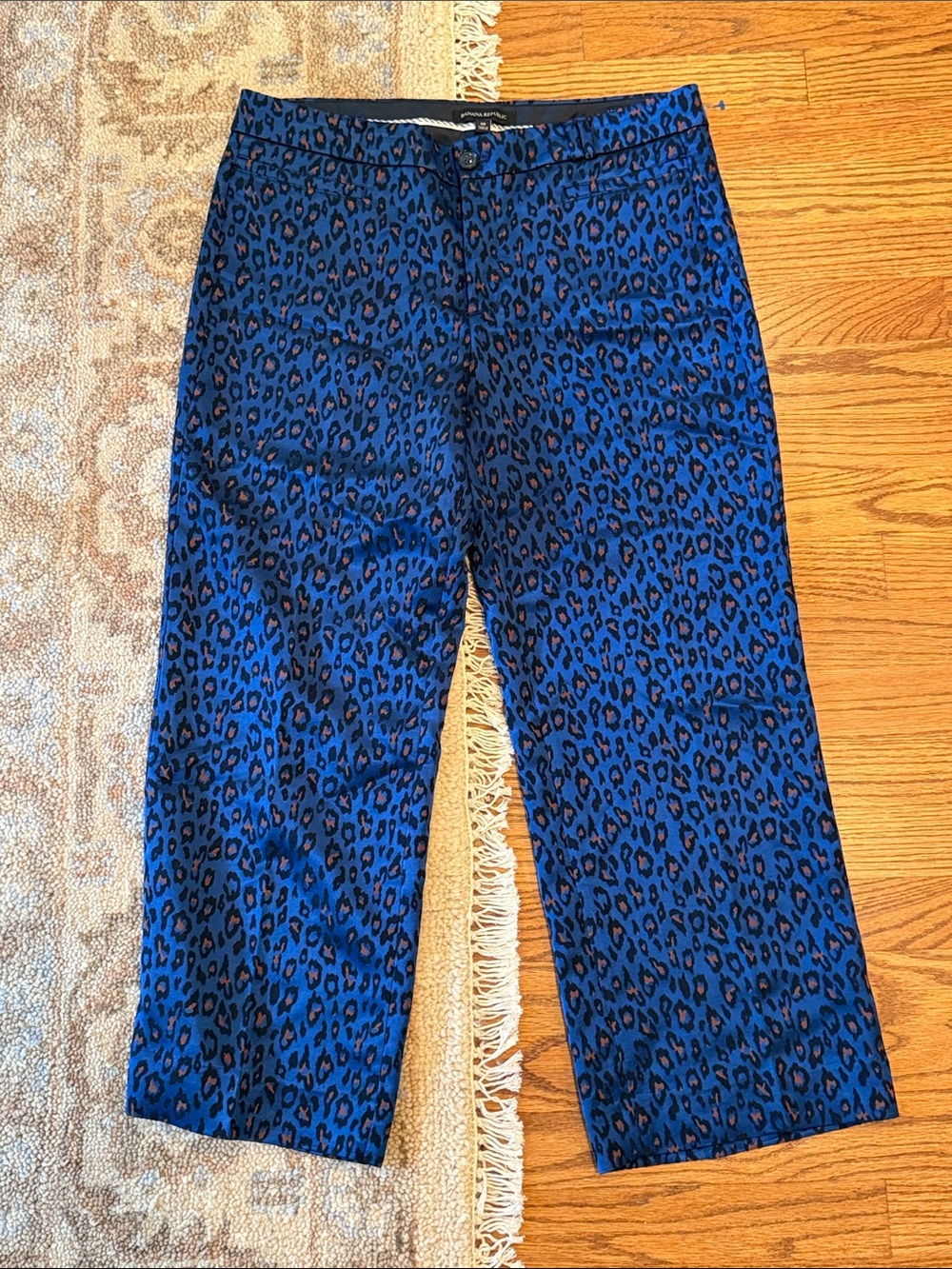 Banana Republic Blue Leopard-Print Cropped Pants 10
